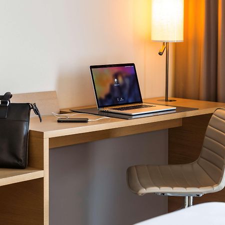Pullman Basel Europe Ξενοδοχείο Εξωτερικό φωτογραφία